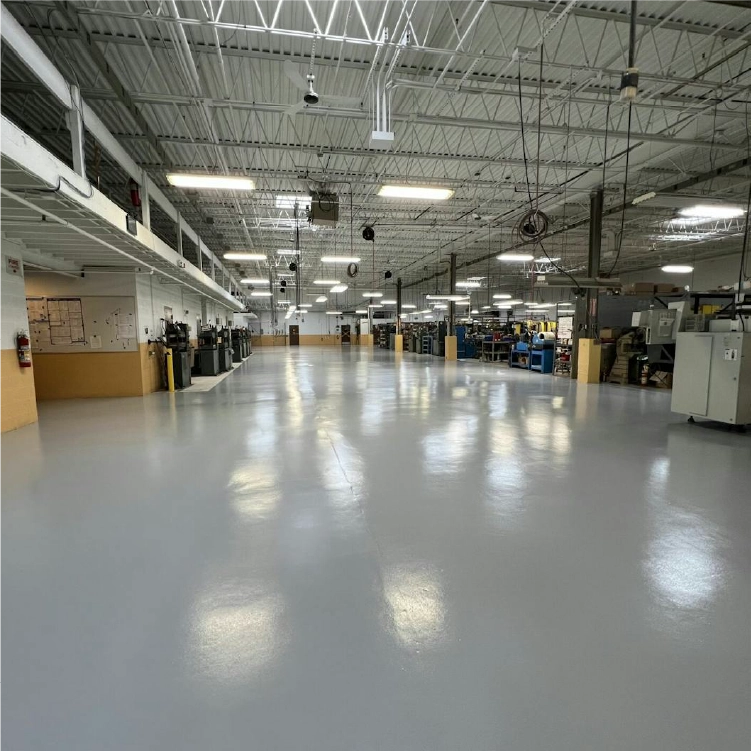 Warehouse epoxy flooring with seamless finish